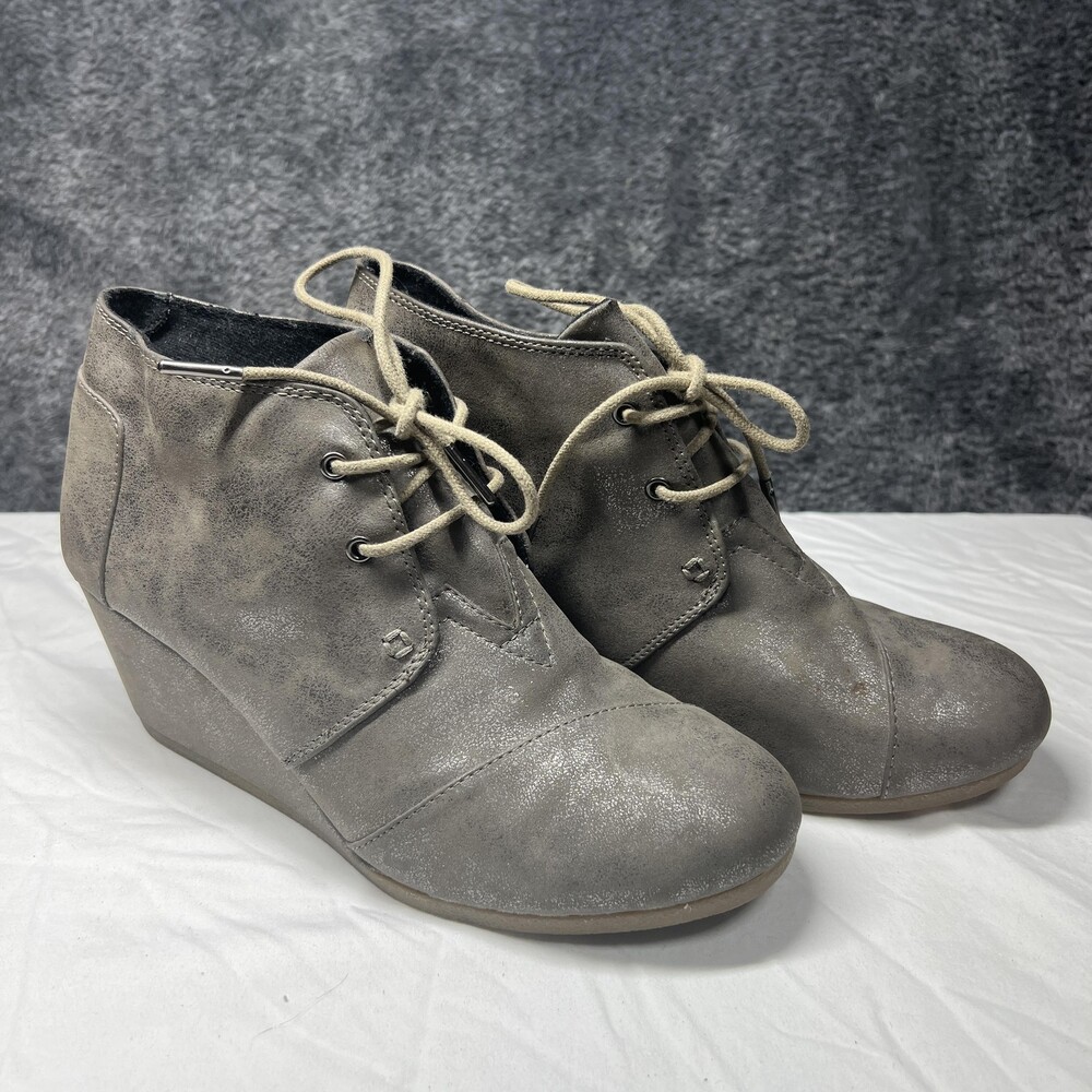 TOMS Boots Womens Size 9.5 Gray Faux Suede Wedge Ankle Lace Up L2605-0001